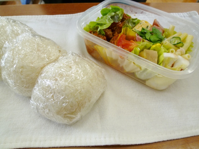 ２年弁当.JPG