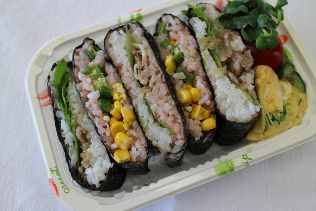２年弁当.JPG