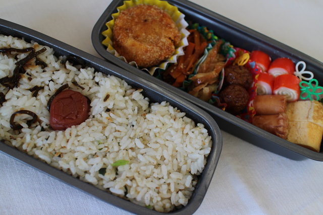 ２年弁当.JPG