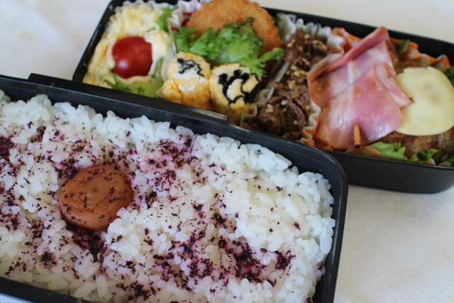 ２年弁当.JPG