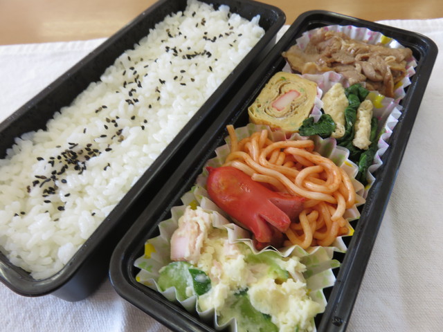 ２年弁当.JPG