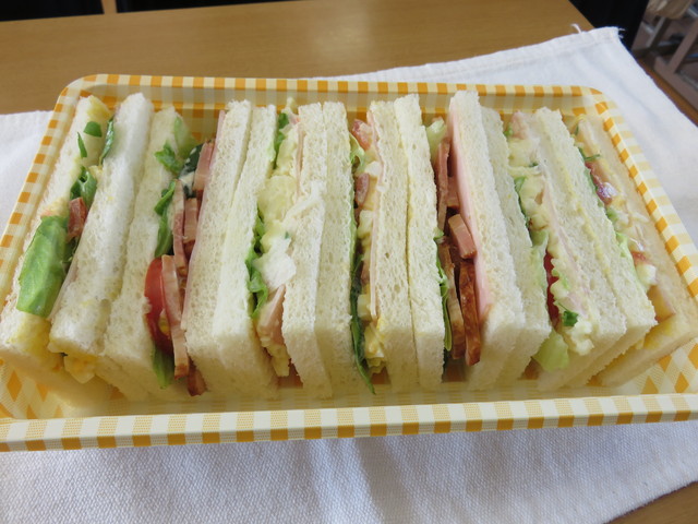 ２年弁当.JPG