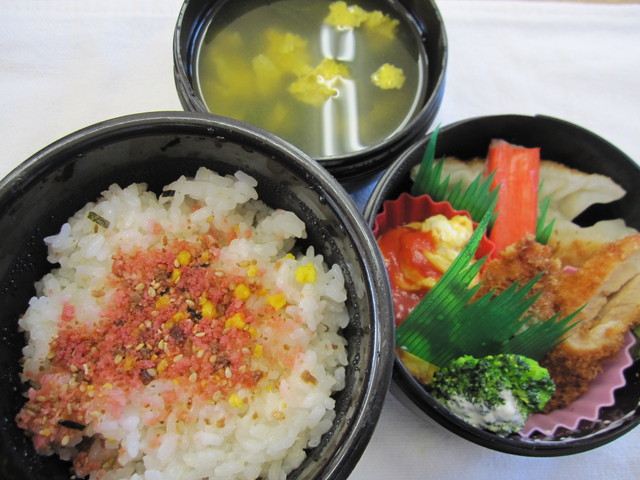 ２年弁当.JPG