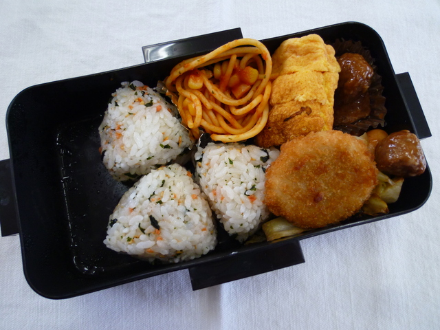 ２年弁当.JPG
