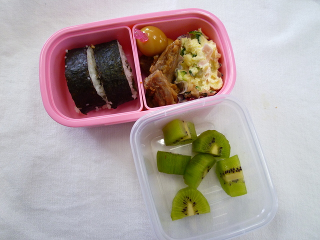 ２年弁当.JPG