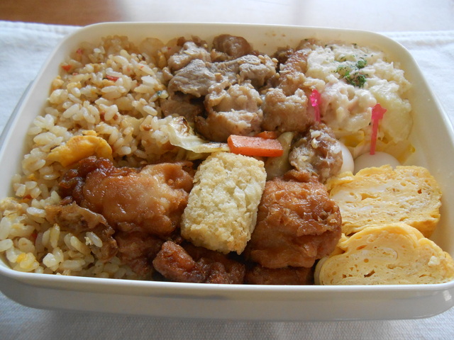 ２年弁当.JPG